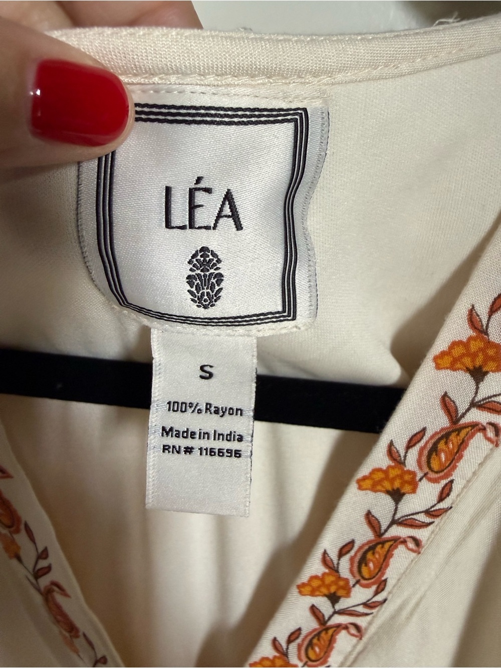 NWT LEA floral border maxi dress with a V-neckline and tie waist. Size Small. - Picture 7 of 12